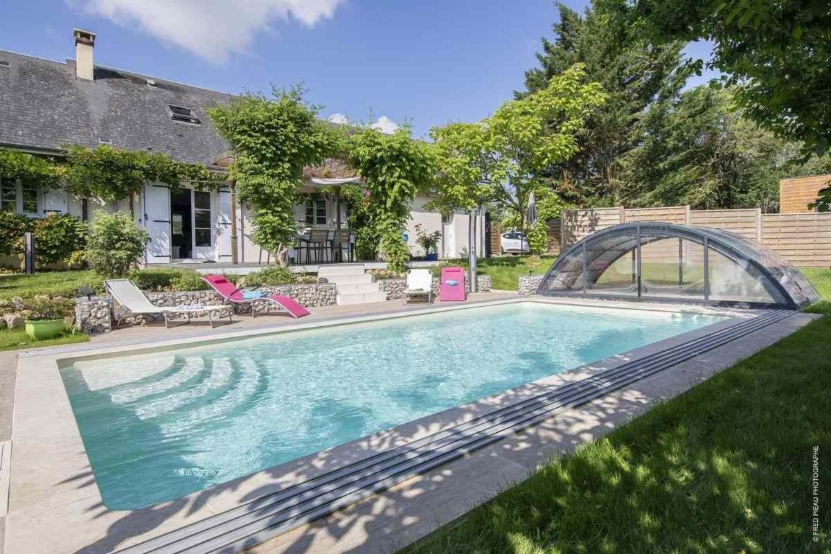 Au Coeur Du Bien-Etre, Gite Avec Piscine Chauffee Et Couverte, Spa, Sauna, Massages Vila Monteaux Exterior foto